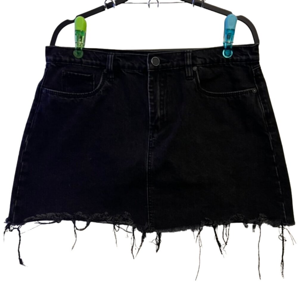 [BLANKNYC] Black Denim Mini Skirt – Size 31